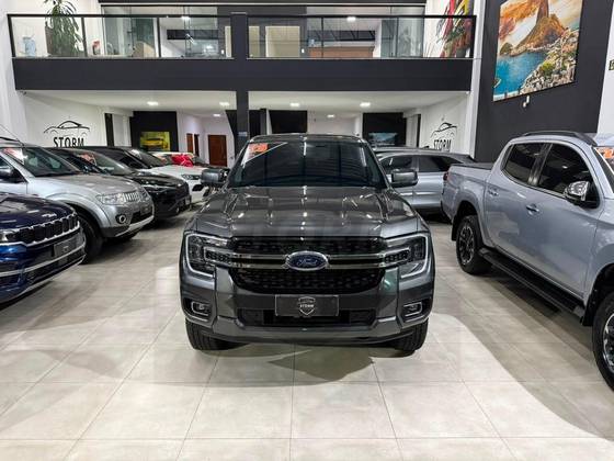 FORD RANGER 3.0 V6 TURBO DIESEL CD XLT 4X4 AUTOMÁTICO FORD RANGER 3.0 V6 TURBO DIESEL CD XLT 4X4 AUTOMÁTICO